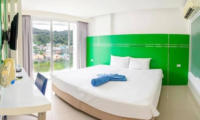 Patong Apartamento | 2BR Elite Hotel Patong with Balcony- Thailand