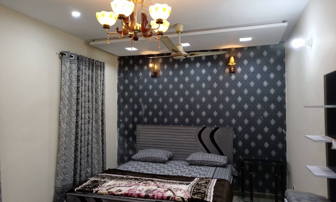 Lahore Casa | 2BR Fully Furnished Modern House at Prime Location