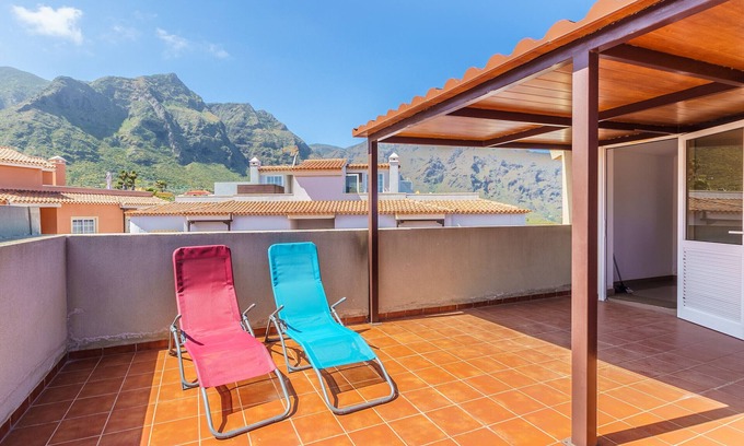 Buenavista del Norte Casa | 2BR Home with Parking - Mountain Views Terrace