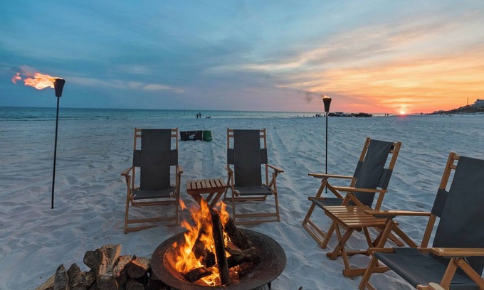 Seagrove Beach Casa | 2BR Home, Private Heated Pool, 4 Bikes, Beach Access