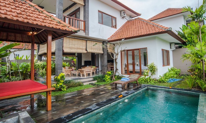 Peliatan Villa | 2BR Lovely Ricefield View Villa Ubud # 11