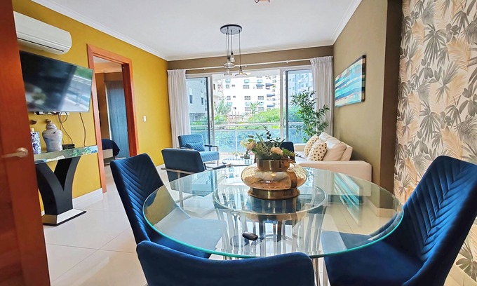 Downtown Santo Domingo Apartamento | 2BR Luxury Sunshine Apt 5 +Bonus