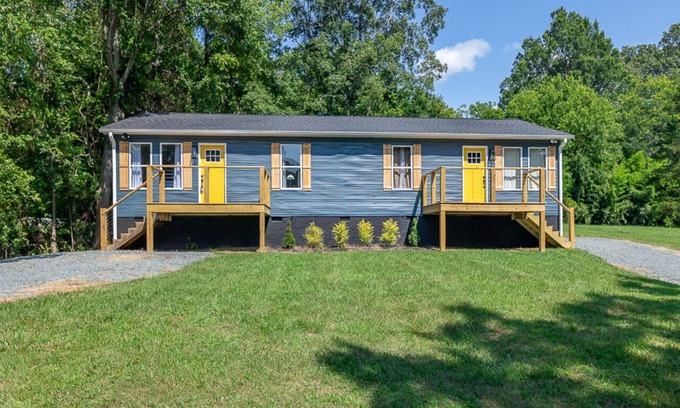 Gibsonville Apartamento | 2BR - Mins to Downtown Gibsonville