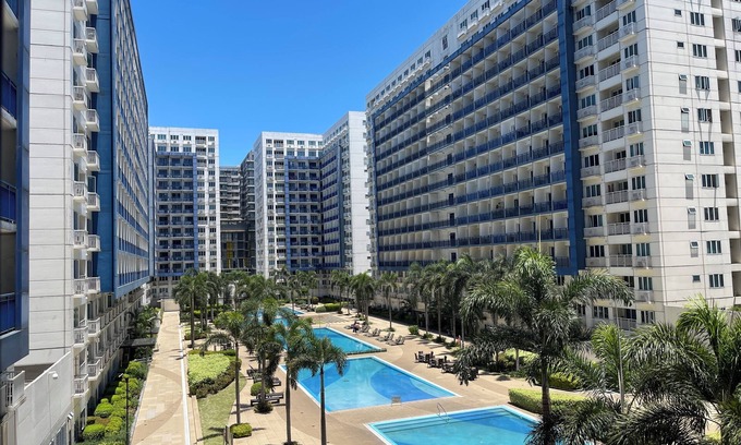 Barangay 76 Condominio | 2BR POOLVIEW for 6-10 pax at Sea Residences Mall of Asia