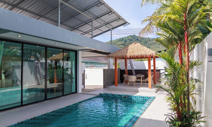 Rawai Villa | 2BR PoolVilla Near AKA & Rawai Beach V68