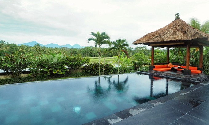Keliki Villa | Villa de 2 dormitorios rodeada de campo de arroz en Ubud