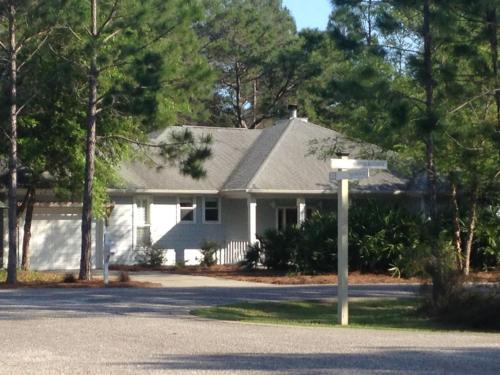 Sugarwood Beach Casa | 2BR Walk to Beach Florida Gulf Coast Gem for Beach and Nature Lovers