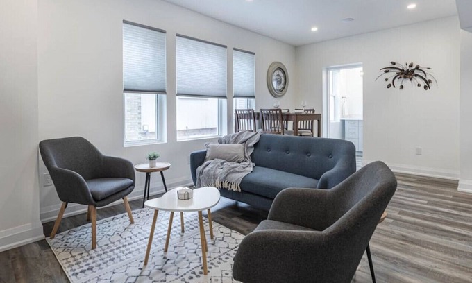 Kitchener Apartamento | 2BR Wifi+ Parking +Washer +Dryer