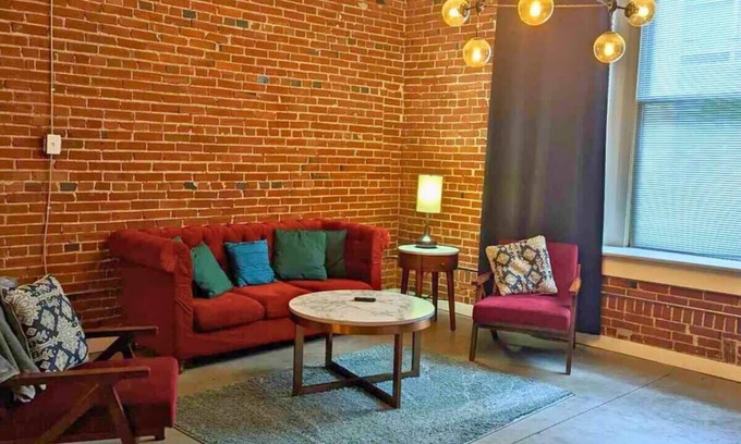 Downtown St. Louis Apartamento | 2BR with W&D Mins To Americas Ctr STL Downtown
