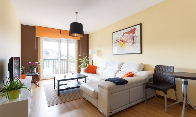 Malpica de Bergantinos Apartamento | 2 -APARTAMENTO CON TERRAZA A PIE DE PLAYA
