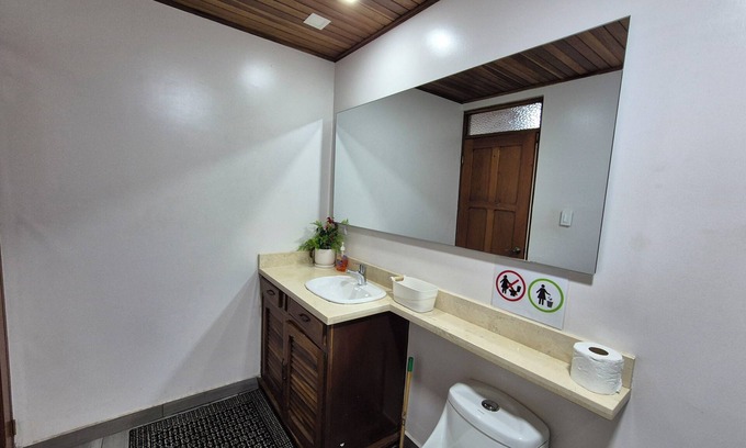 Hatillo Apartamento | Apartamento Piso 2 en San José cerca del aeropuerto