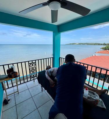 Guanajibo Apartamento | 2nd Floor Beachfront Sleeps 6 Walkable Snorkeling