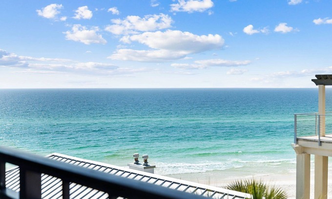 Panama City Beach Cabaña | 2nd Row Gulf View Beach Cottage, Gulf Front Community Pool, 335' of private Beach.