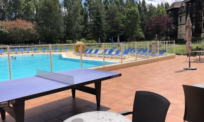 Deauville Apartamento | 2p-Deauville - Res. P & V Golf Barriere- Cerca del mar y el golf. Wifi ilimitado