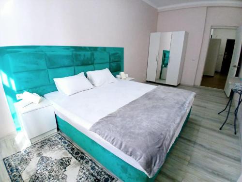 Aktau Apartamento | 3-х комнатные апартаменты в ЖК ТРИ КОРОНЫ