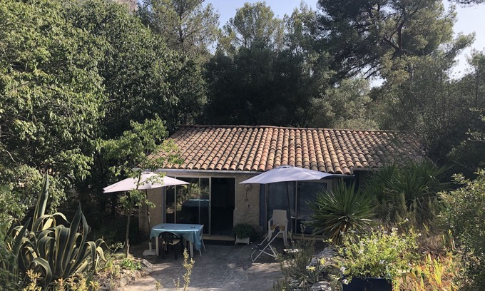 Cassis Casa | A 3,5 km del centro de Cassis: mini villa con terraza entre viñas y colinas