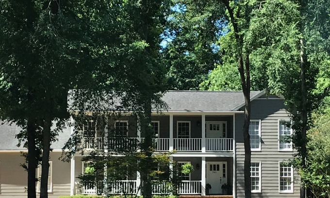 Martinez Casa | 3. 6 millas de Augusta National Golf Club pero enclavado en un barrio tranquilo