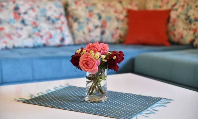 Vera Apartamento | Aplicación de 3 BD con jardín acogedor