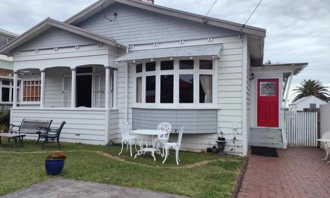 Northcote Casa | ✨3 Bdrm Guest Suite in 1920s Bungalow, North Shore
