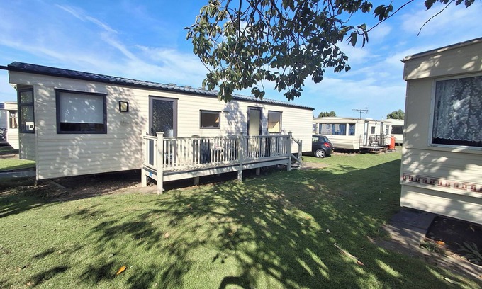 Chapel Saint Leonards Chalet De Esquí | 3-Bed Caravan - Sleeps 8 - Pool Onsite - PetsOK