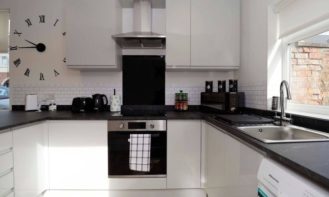 Northampton Casa | 3 Bed House| Business| Sleeps 6| Free Parking-M1