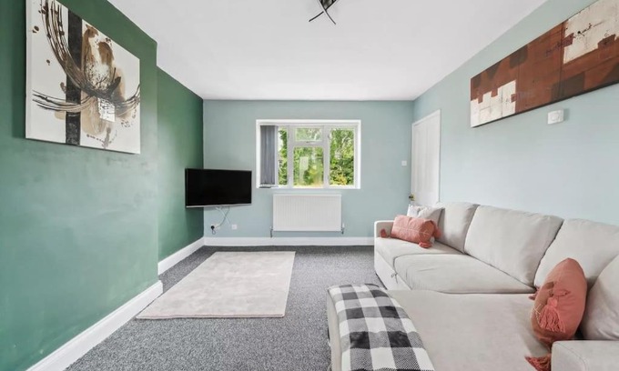 Littlemore Casa | 3 Bed House up to guests 7 in Oxford