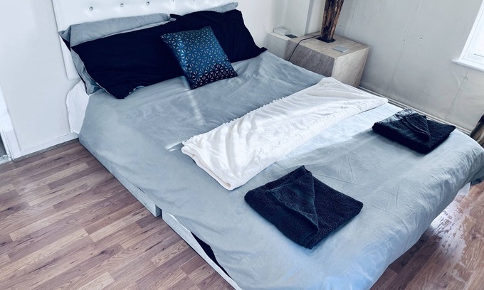High Wycombe Casa | 3 Bed House with Garden