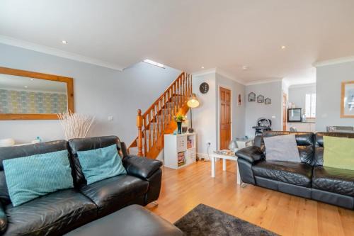 Pembroke Casa | 3 Bed in Freshwater East oc-t32686