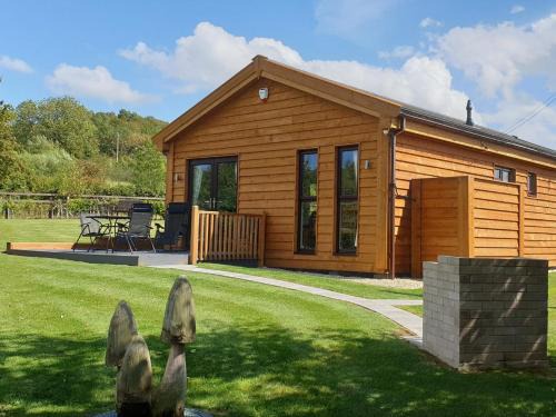 Moorlinch Casa | 3 Bed in Moorlinch 56284