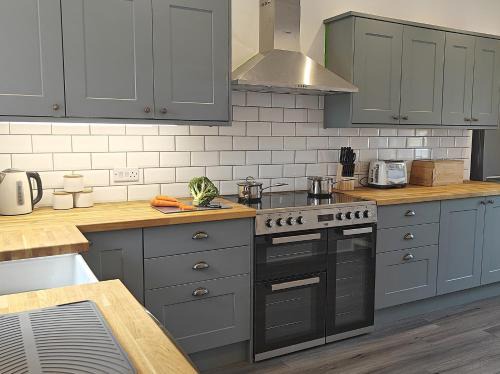 Brecon Casa | 3 Bed in Penoyre 96240