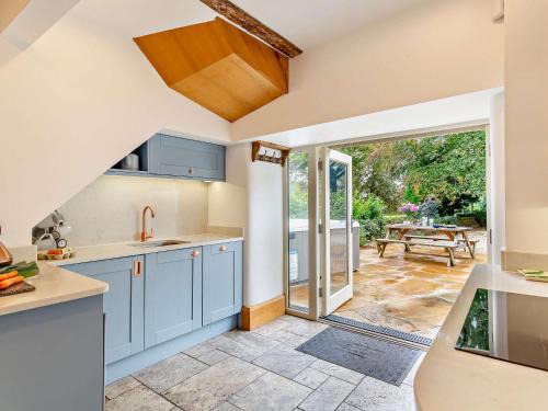Settle Casa | 3 Bed in Settle 76650