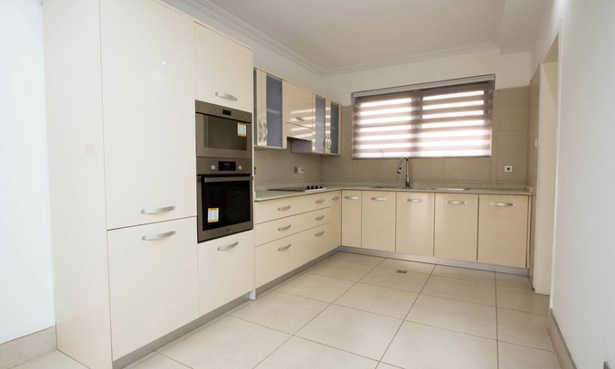North Ridge Hotel | 3 Bed Luxury Apartment