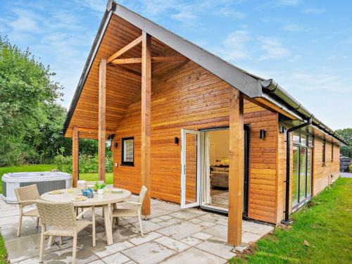 Upper Killay Casa | 3 bed property in Gower South Wales 91727