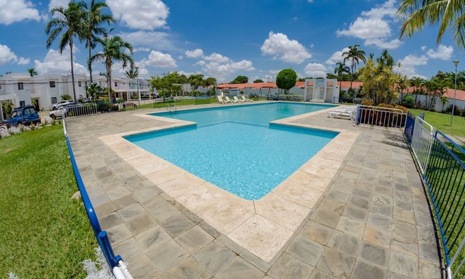 Santa Cruz Apartamento | Departamento de 3 dorm en Condominio en Planta Baja