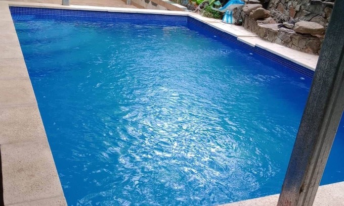 Coatepeque Casa | 3-bedroom 2 1/2 Bathroom Pool house in Cd Versailles Sn Juan Opico