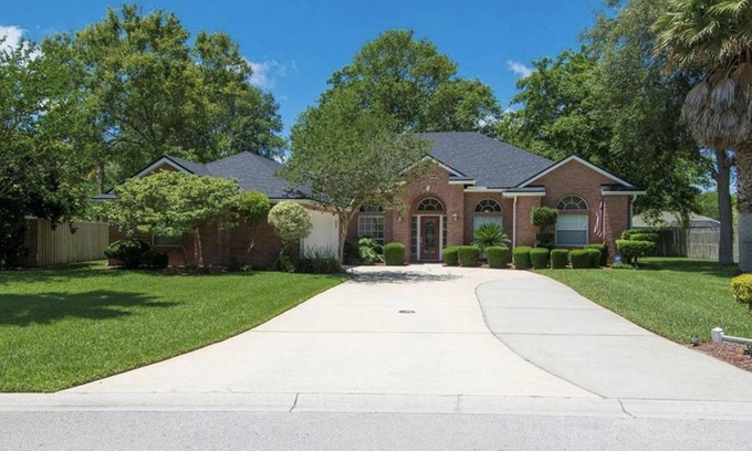 Yulee Casa | 3 bedroom, 2 baths, big yard, quite neighborhood