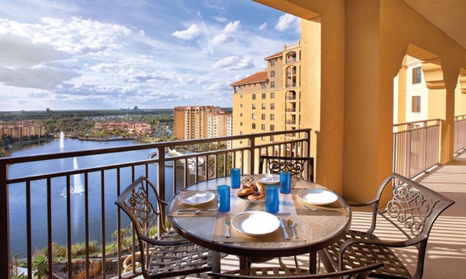 Florida Central Atlantic Coast Complejo | 3 bedroom/2 full baths Club Wyndham Bonnet Creek New Listing minutes from Disney