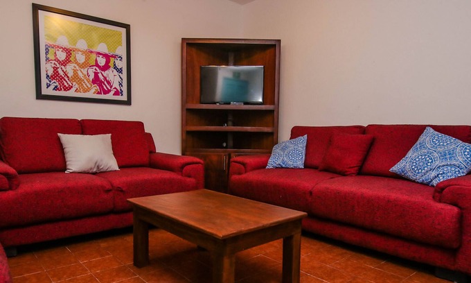 Colonia Adolfo Lopez Mateos Villa | Villa de 3 Recámaras y 2 Pisos V2