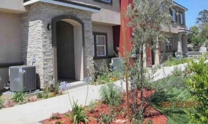 Rialto Apartamento | 3 Bedroom 645794 by Houzlet