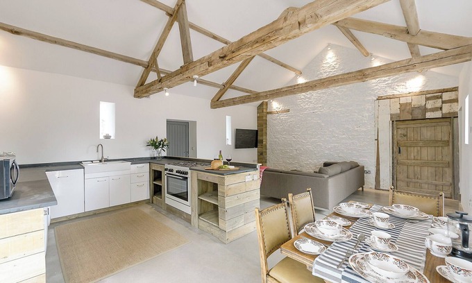 Coed-Y-Paen Cabaña | Alojamiento de 3 habitaciones en cerca de Llangybi