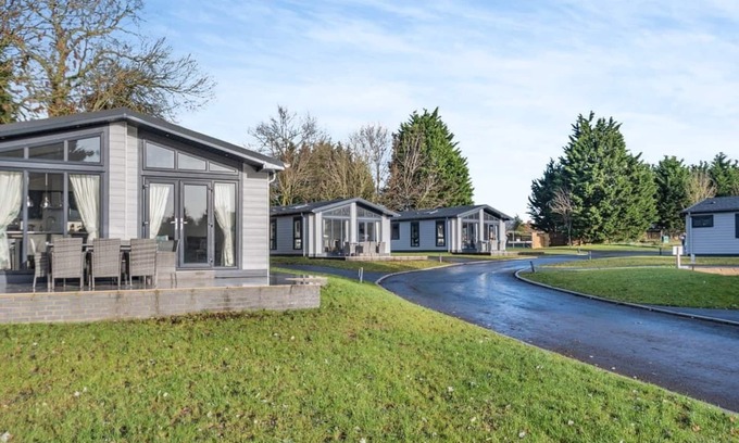Great Coxwell Chalet De Esquí | Alojamiento de 3 habitaciones en Faringdon