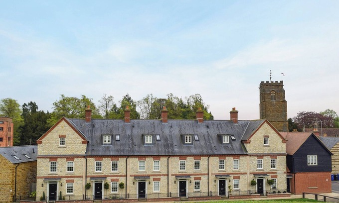 Towcester Cabaña | 3 bedroom accommodation in Towcester