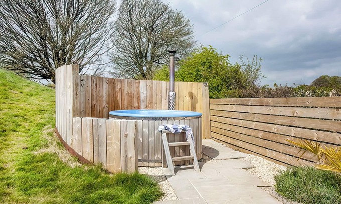 East Horrington Cabaña | Alojamiento de 3 habitaciones en Radstock