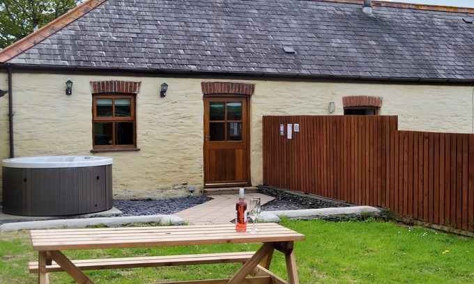 Holyhead Cabaña | Alojamiento de 3 habitaciones en Llanynghenedl, near Holyhead