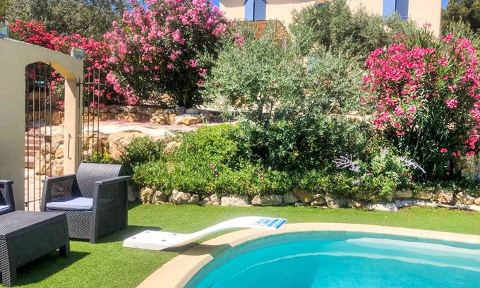 Rognac Casa | Alojamiento de 3 habitaciones en Rognac