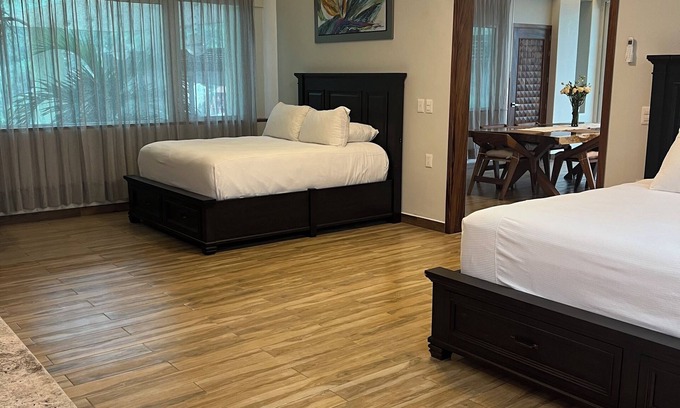 Boca de Tomatlan Apartamento | 3-bedroom apartment in lovely Boca de Tomatlán with WiFi, AC