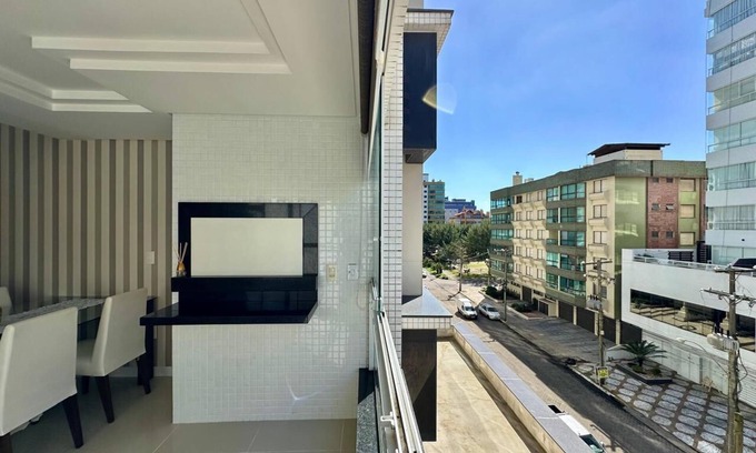 Capao da Canoa Apartamento | 3 bedroom apartment close to the sea, next to Bassani square.