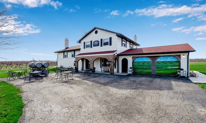 Ripley Apartamento | 3- Bedroom Apartment at an Award Winning Winery