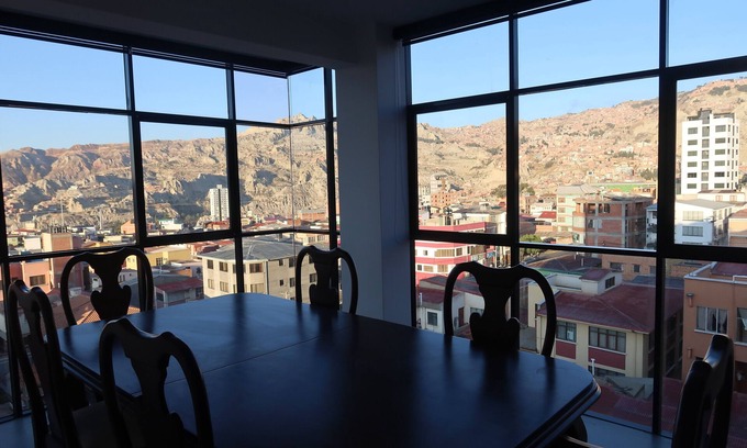 La Paz Apartamento | 3-bedroom apartment in delightful La Paz with panoramic views