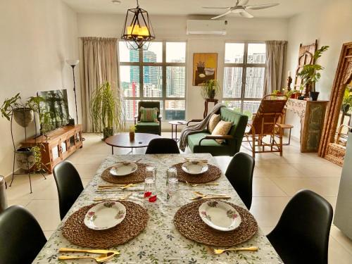Brickfields Apartamento | 3 bedroom apt L26 at kl sentral with city view